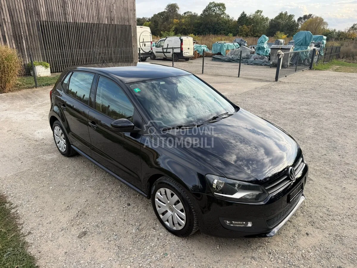 Volkswagen Polo 2011 photo 4