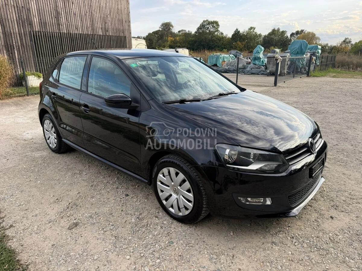 Volkswagen Polo 2011 photo 3