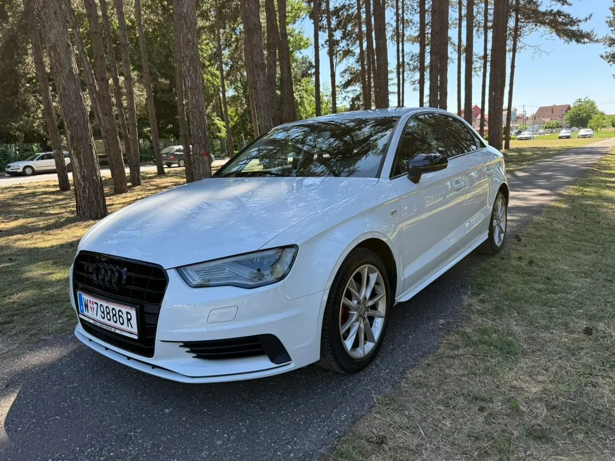 Audi A3 2015 photo 2