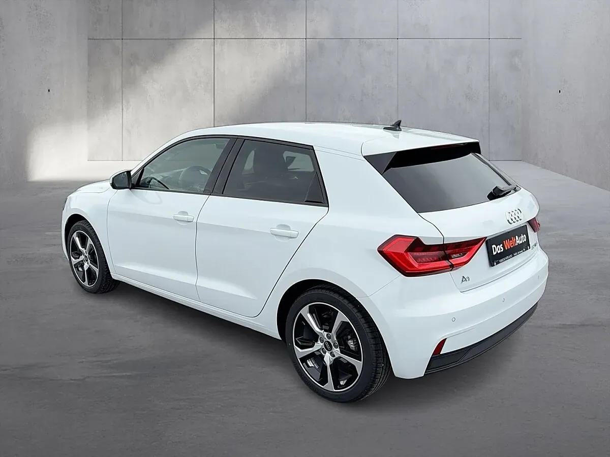 Audi A1 2026 photo 3