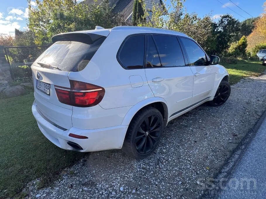 BMW X5 2011 photo 5