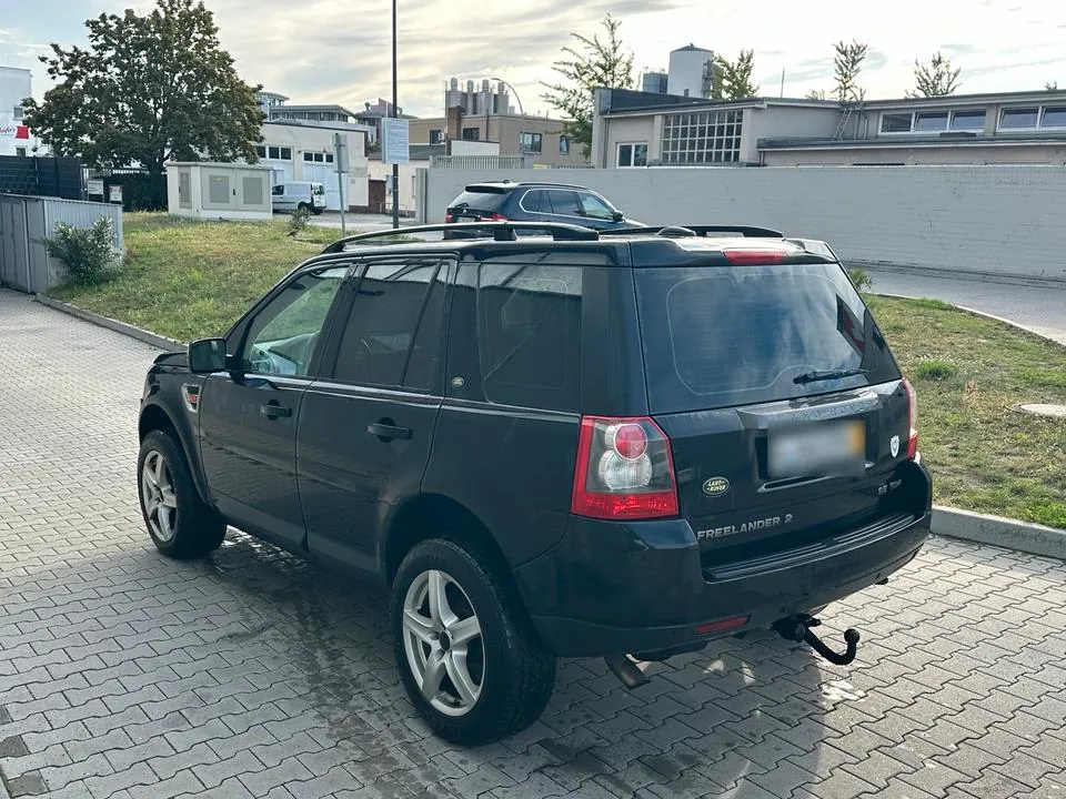 Land Rover Freelander 2