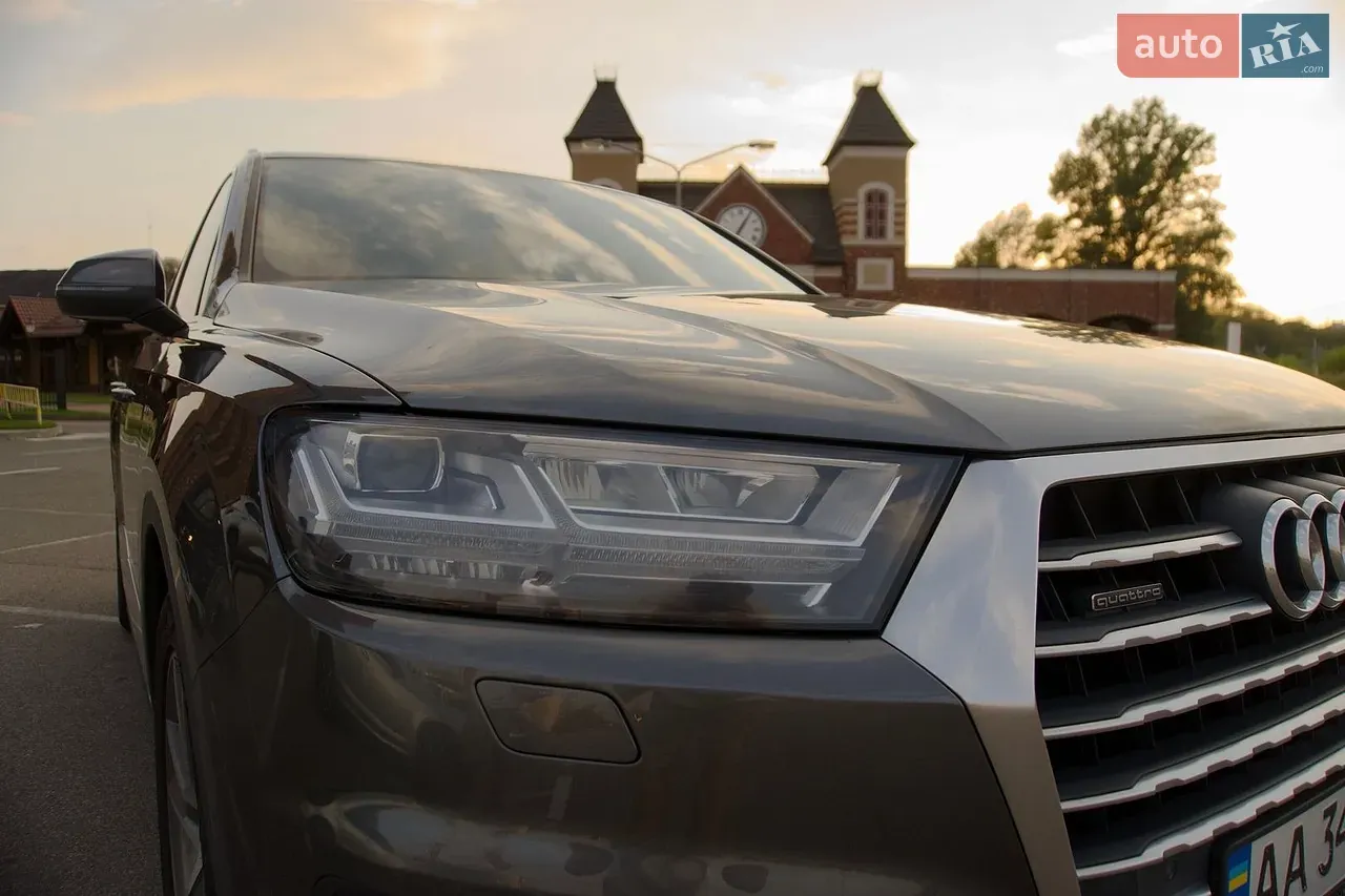 Audi Q7 2015 photo 3
