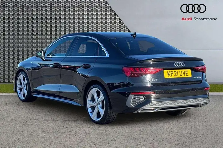 Audi A3 2021 photo 3