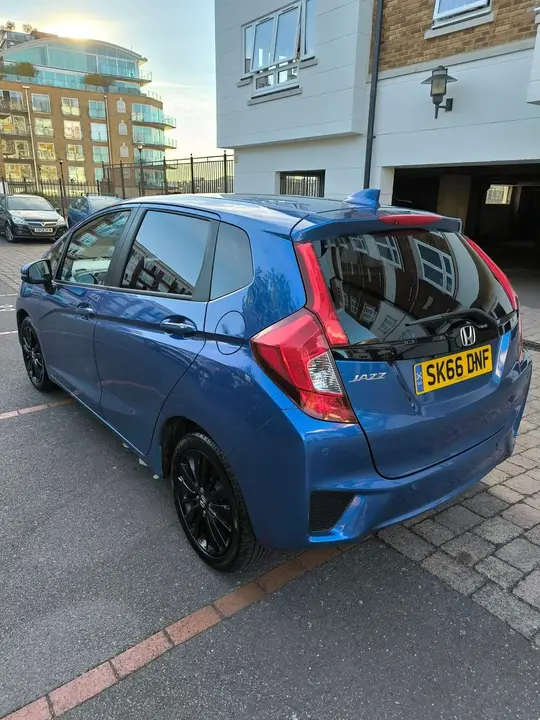 Honda Jazz 2016 photo 4
