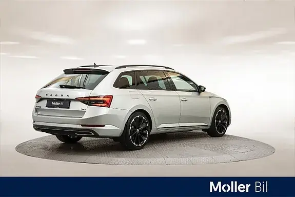Skoda Superb 2023 photo 5