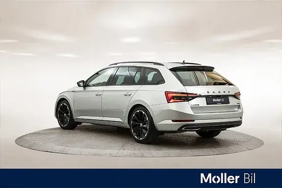 Skoda Superb 2023 photo 3
