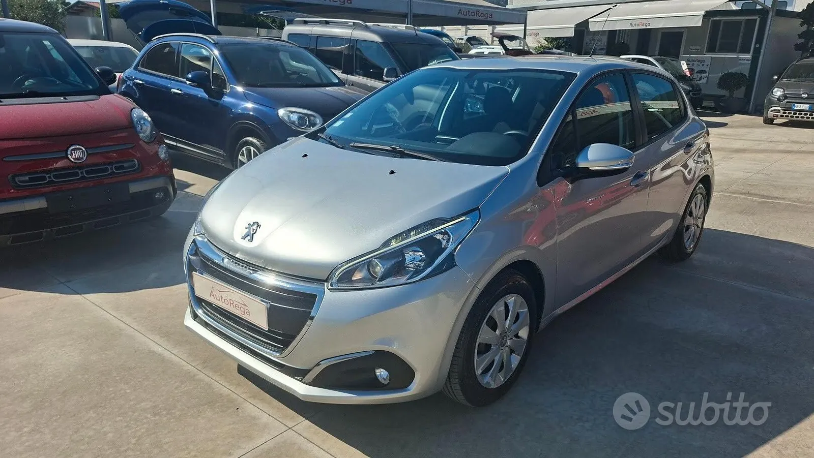 Peugeot 208 2016 photo 2