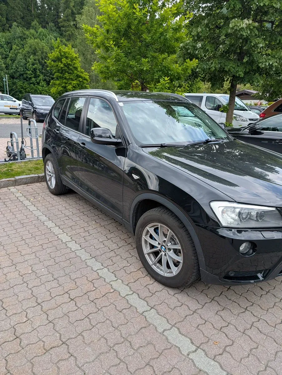 BMW X3 2014 photo 2