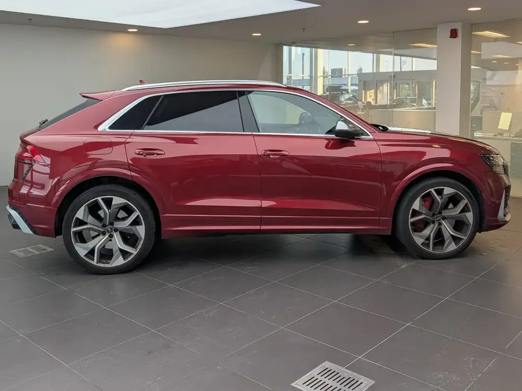Audi Rs Q8 2022 photo 2