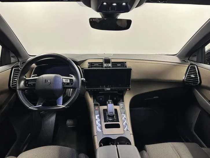 DS Automobiles 7 Crossback 2020 photo 2