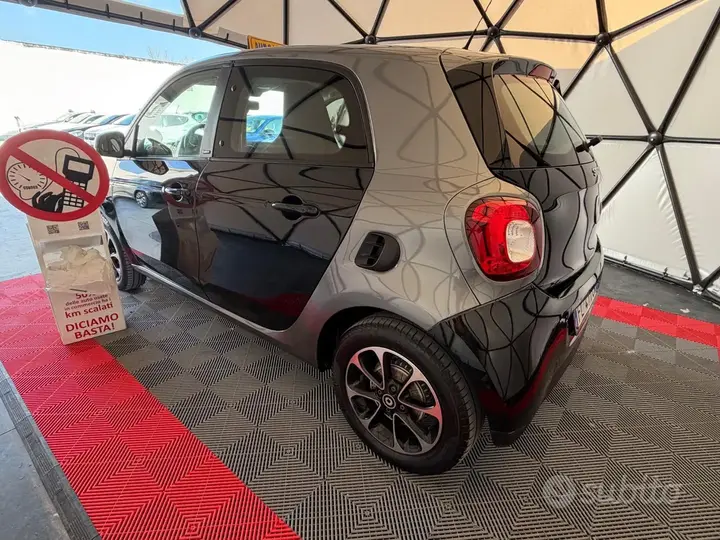 Smart Forfour 2017 photo 4