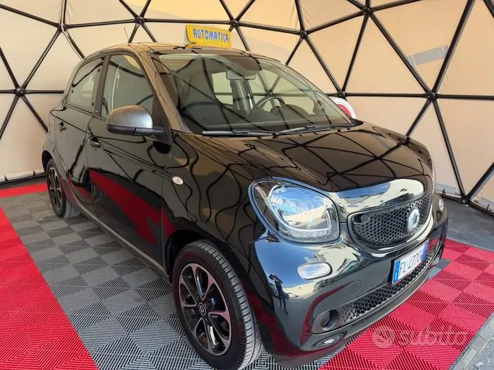 Smart Forfour 2017 photo 2