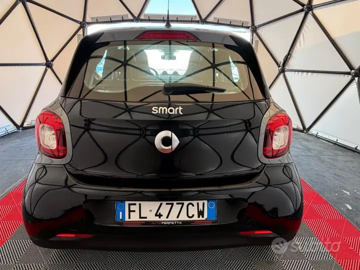 Smart Forfour 2017 photo 5