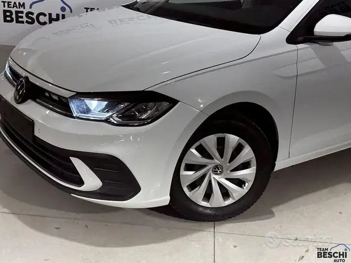 Volkswagen Polo 2023 photo 2