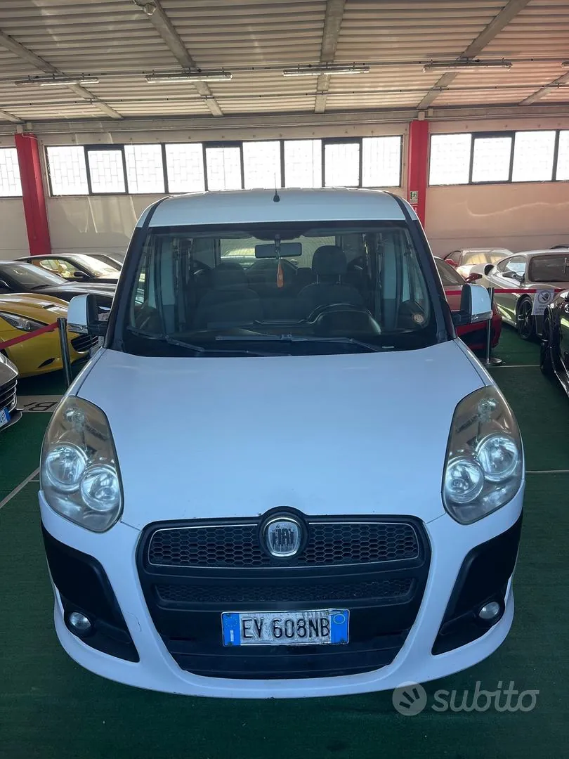 Fiat Doblò 2015 photo 2