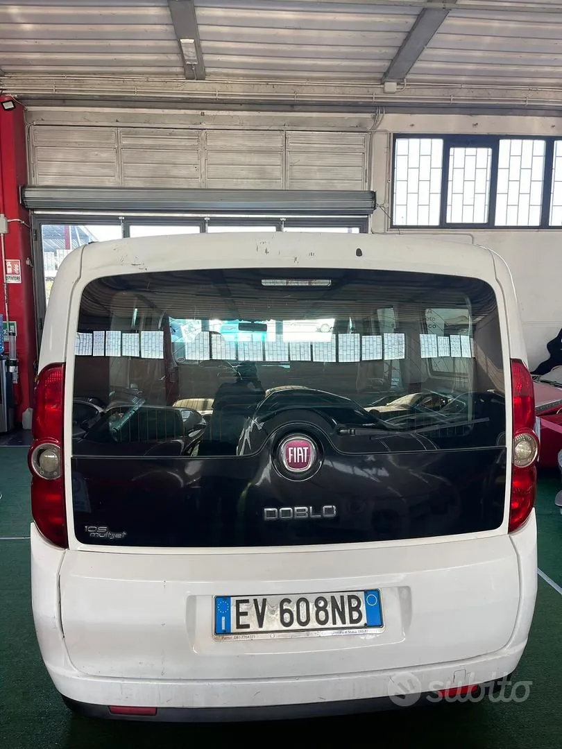 Fiat Doblò 2015 photo 5