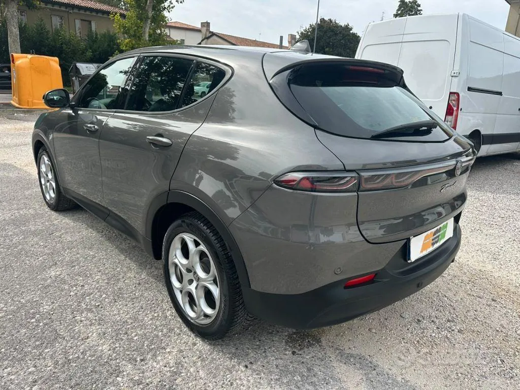 Alfa Romeo Tonale 2022 photo 2
