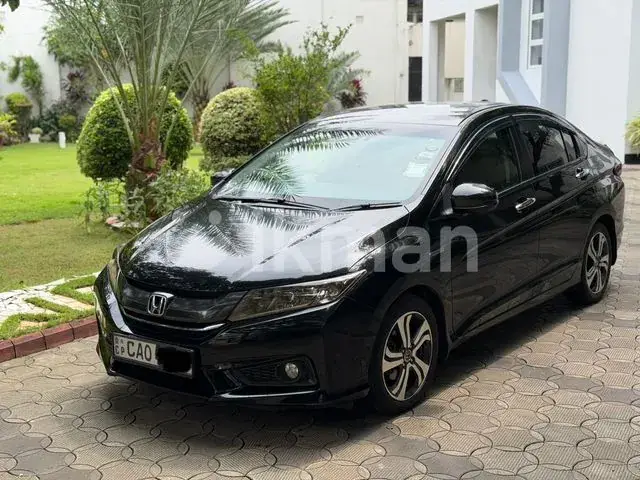 Honda Grace 2014 photo 5