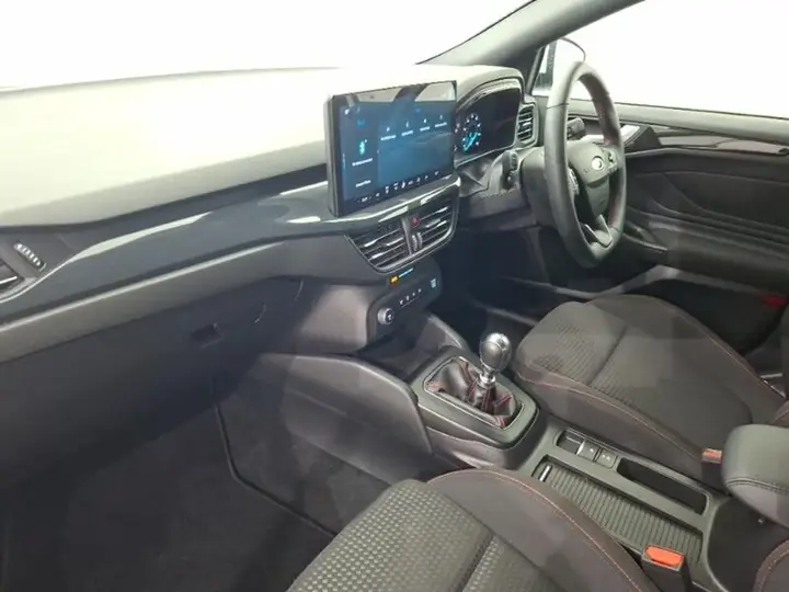 Ford Focus 2023 photo 5