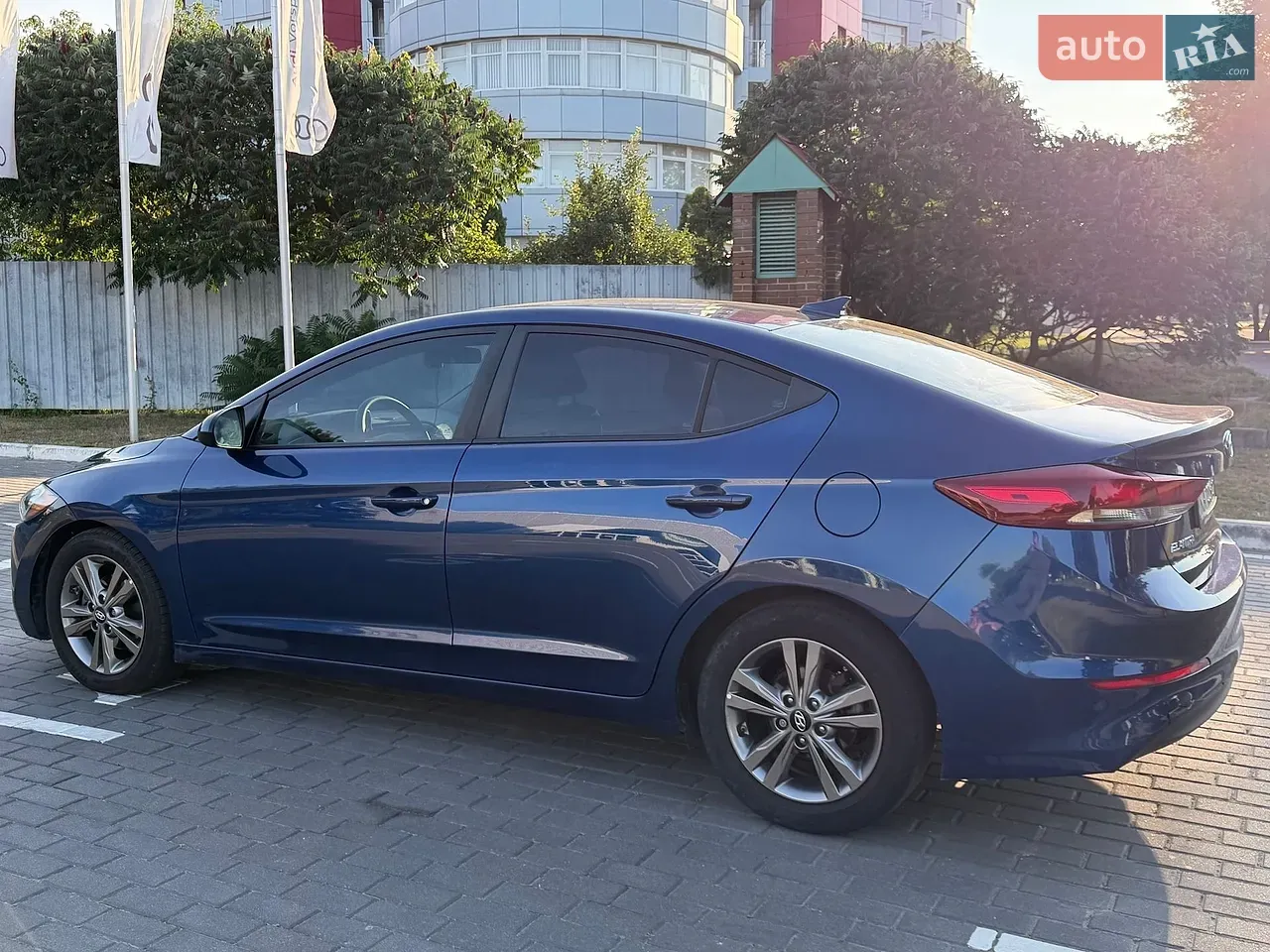 Hyundai Elantra 2018 photo 5