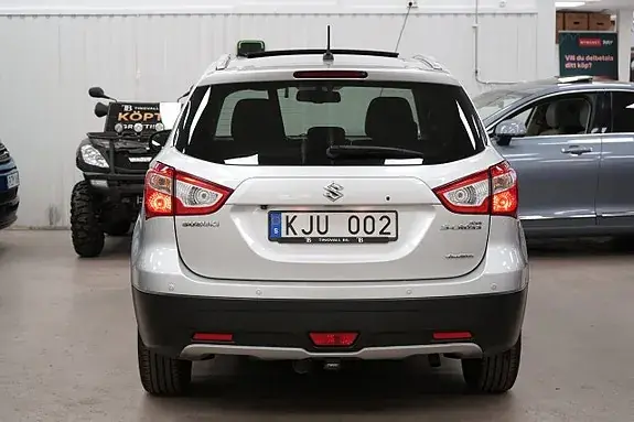 Suzuki S-Cross 2014 photo 4