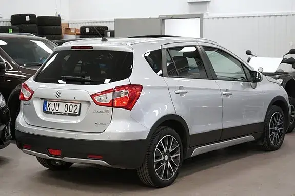Suzuki S-Cross 2014 photo 5