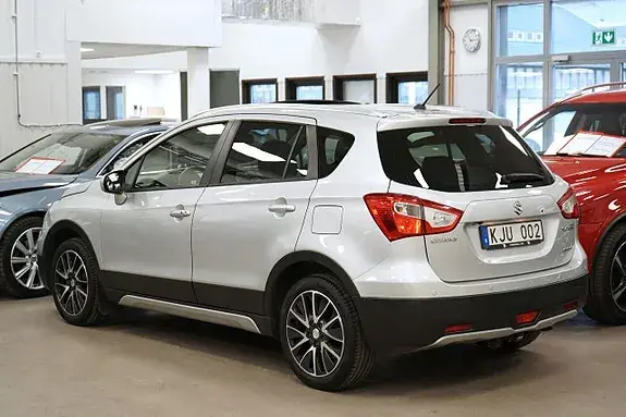 Suzuki S-Cross 2014 photo 3