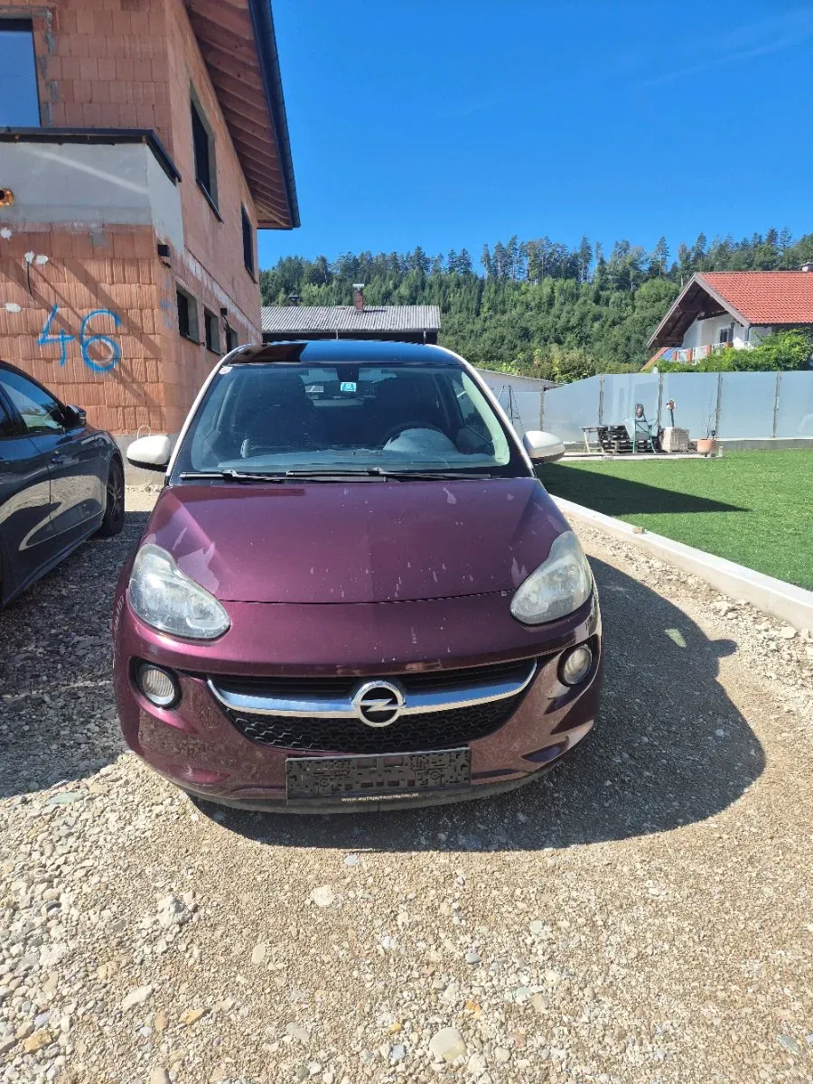 Opel Adam