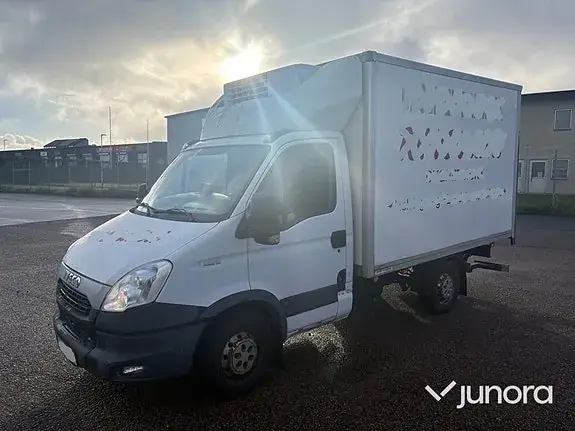 Iveco Daily 2014 photo 2