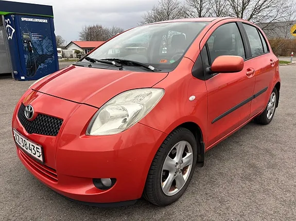 Toyota Yaris 2006 photo 2