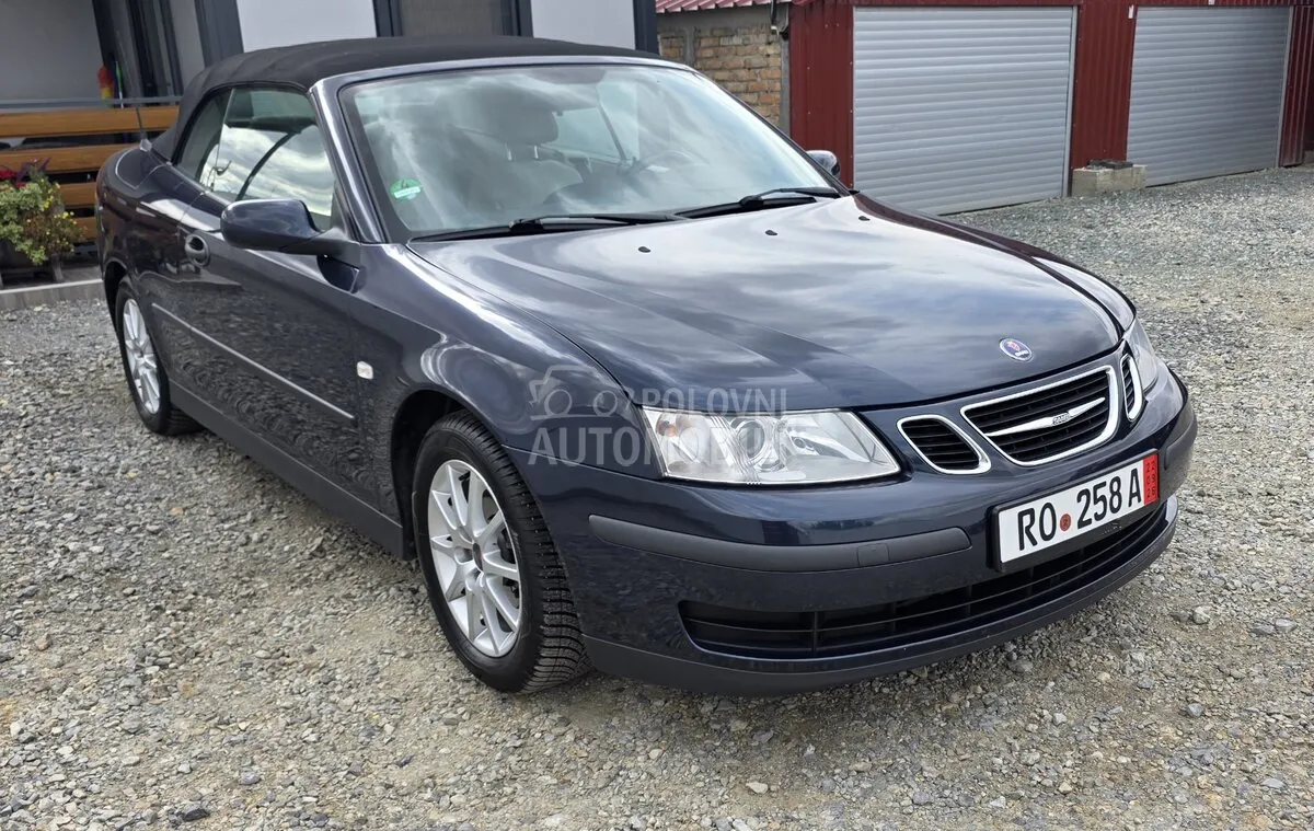 Saab 9-3 2005 photo 2