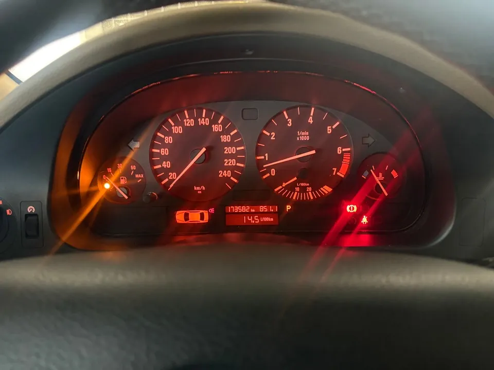 BMW 530I 2003 photo 2