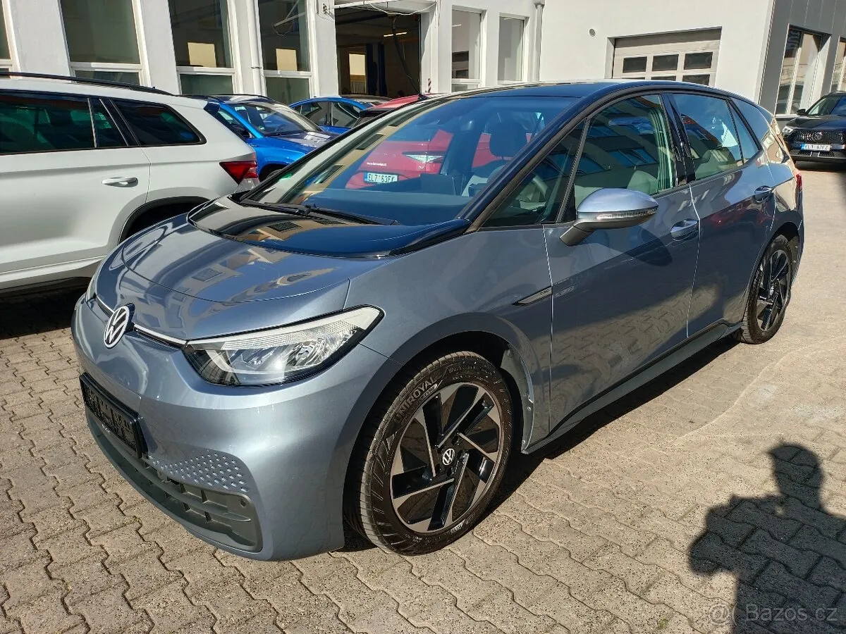 Volkswagen Id.3 2022 photo 2