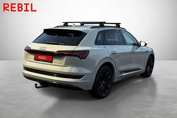 Audi E-Tron 2021 photo 4