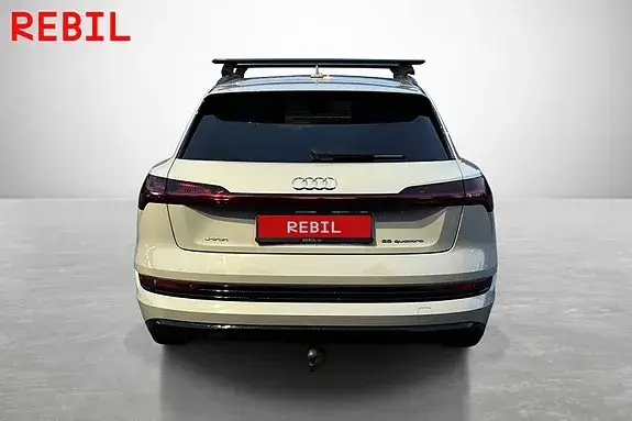 Audi E-Tron 2021 photo 5
