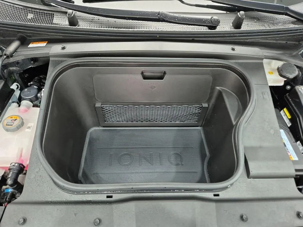 Hyundai Ioniq 6 2025 photo 5