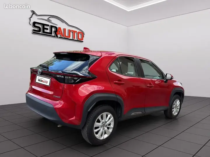 Toyota Yaris Cross 2023 photo 3