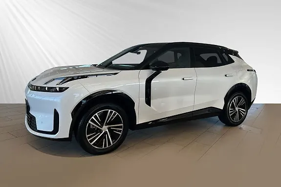 Lynk & Co 08 2025 photo 2