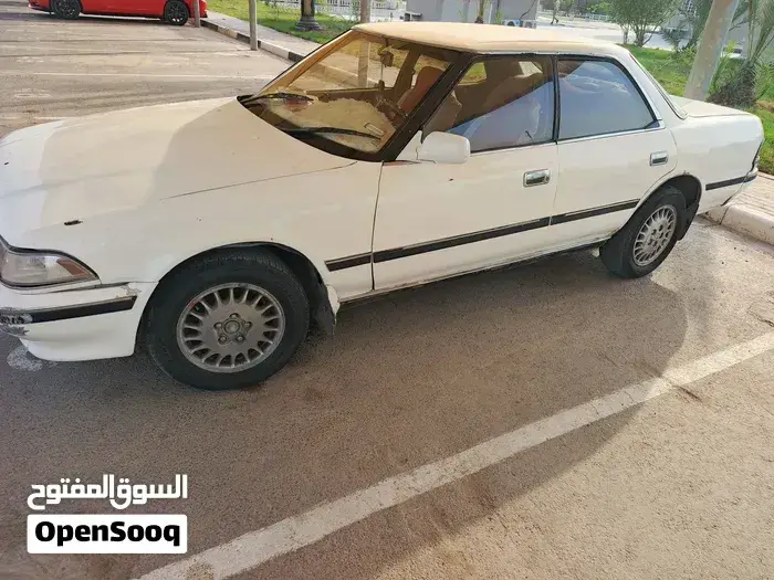 Toyota Mark Ii 1989 photo 2