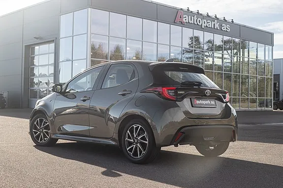 Toyota Yaris 2022 photo 5
