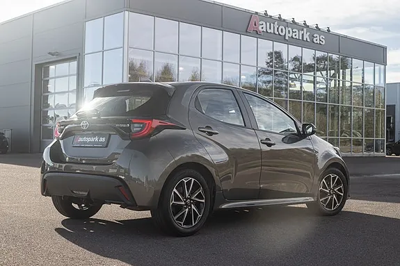 Toyota Yaris 2022 photo 3