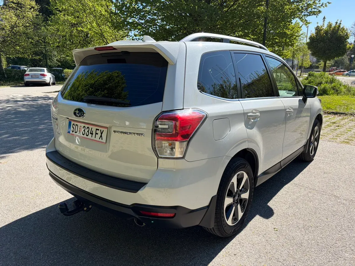 Subaru Forester 2017 photo 3