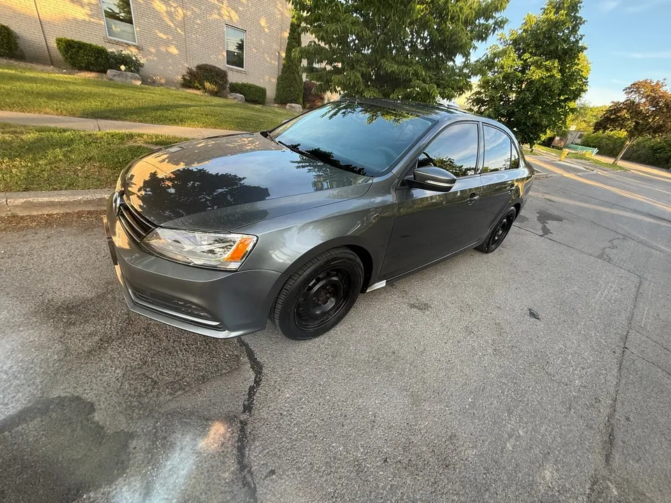 Volkswagen Jetta 2015 photo 2