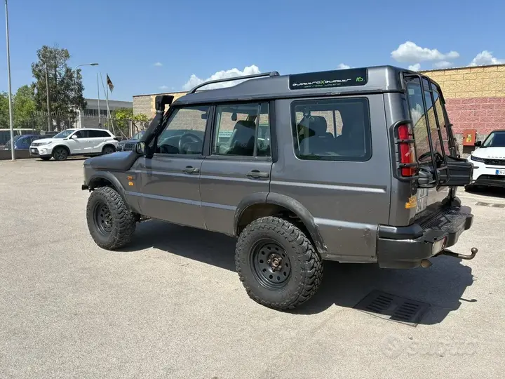 Land Rover Discovery 2003 photo 3