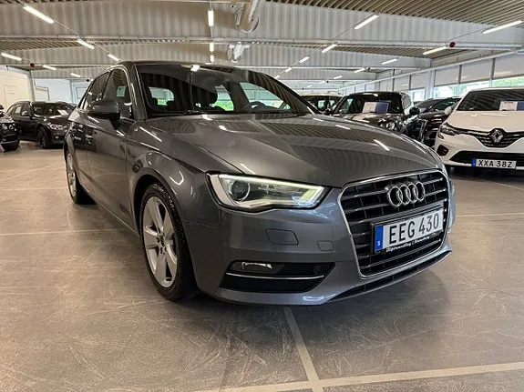 Audi A3 2014 photo 2