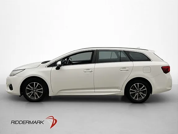 Toyota Avensis 2015 photo 4
