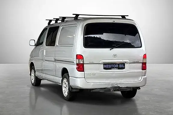 Toyota Hiace 2008 photo 5