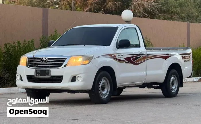Toyota Hilux 2013 photo 5