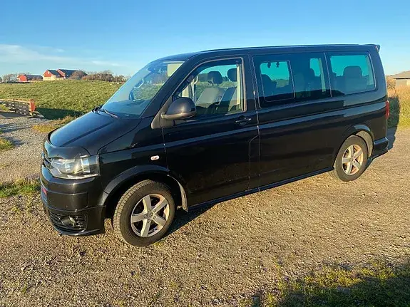Volkswagen Multivan 2011 photo 4